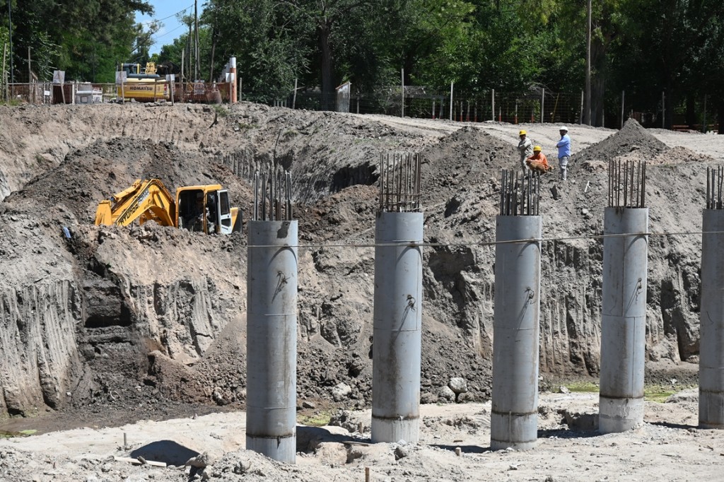 Avanza la construcción de los puentes Los Huesos y Gogna