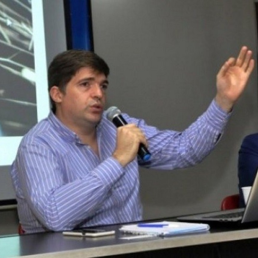 "Comodoro Py es un delivery de aprietes"