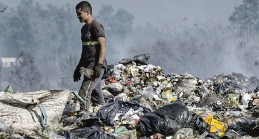 Sergio Almada: "Una inmensa alegría que el basural llegue a su fin"