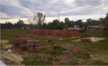 Trabajadores de la CTEP y MTE lograron la firma del convenio para la construcción de viviendas en Olivera