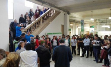 Paro por tiempo indeterminado de los municipales