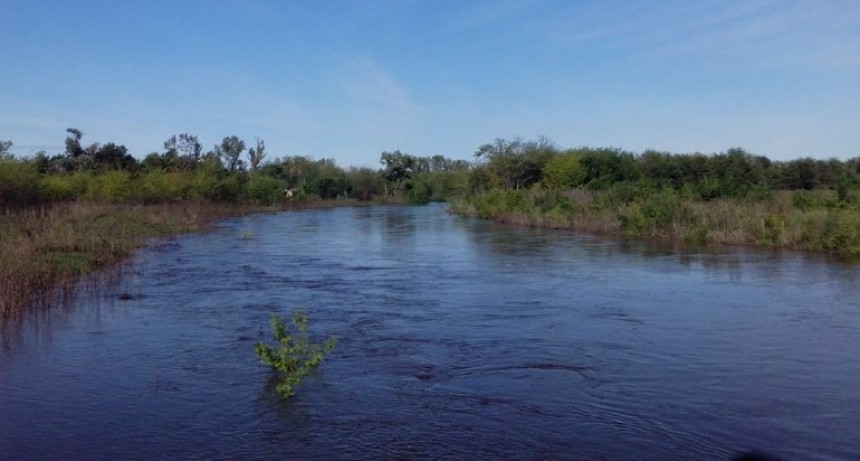 “El río sigue recibiendo agua en la cuenca alta”