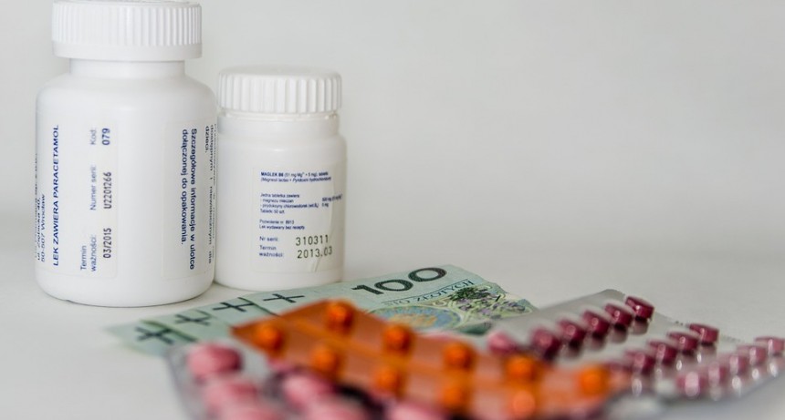 Obras sociales restringen cobertura en medicamentos
