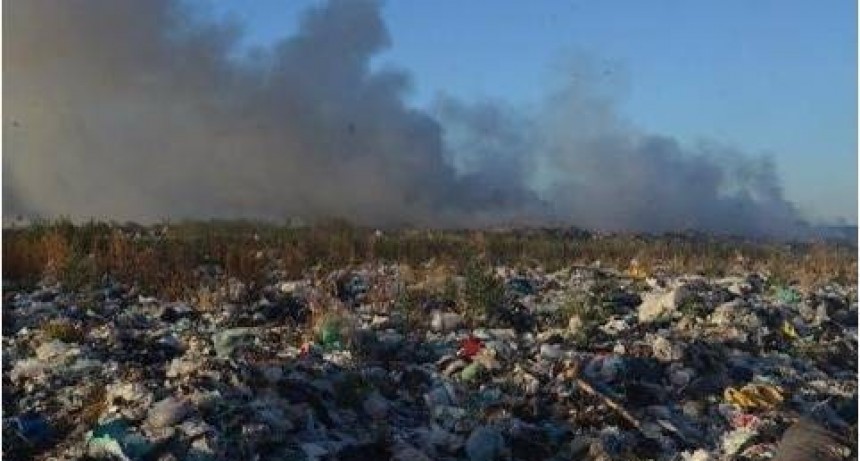 Nuevas denuncias por fuego en el basural