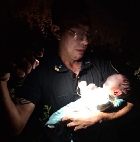 El caso del beb&eacute; abandonado cerca de las v&iacute;as