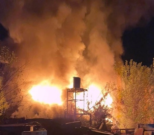 Incendio caus&oacute; p&eacute;rdidas totales para una familia de Carlos Keen