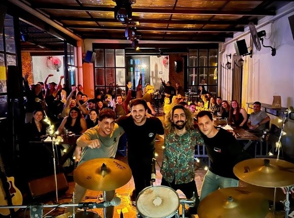 REYPE ser&aacute; telonera del CUARTETO DE NOS en el Movistar Arena