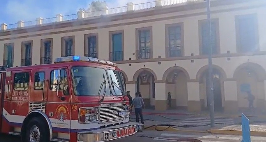 Primer incendio y recrudecimiento con da&ntilde;os en el Archivo del Museo Udaondo