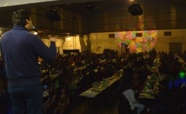 Multitudinaria cena familiar de "Mujeres por Luján" y Luján 2020 en el Barrio El Mirador