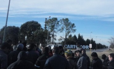 Cuarto Intermedio en las negociaciones entre trabajadores y la patronal de Cartocor