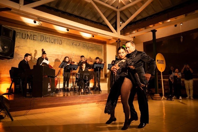 Carolina Martinez, la voz lujanense en el Festival Internacional de Tango en Medell&iacute;n