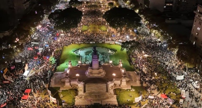 Multitudinarias convocatorias por NI UNA MENOS