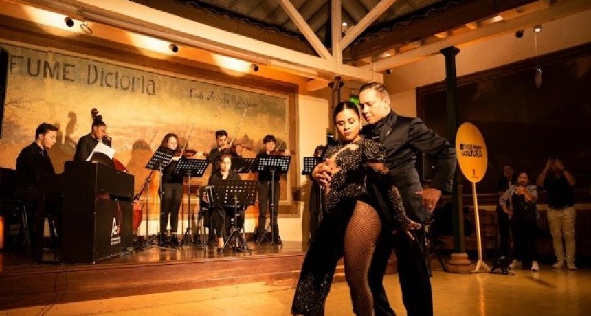 Carolina Martinez, la voz lujanense en el Festival Internacional de Tango en Medell&iacute;n