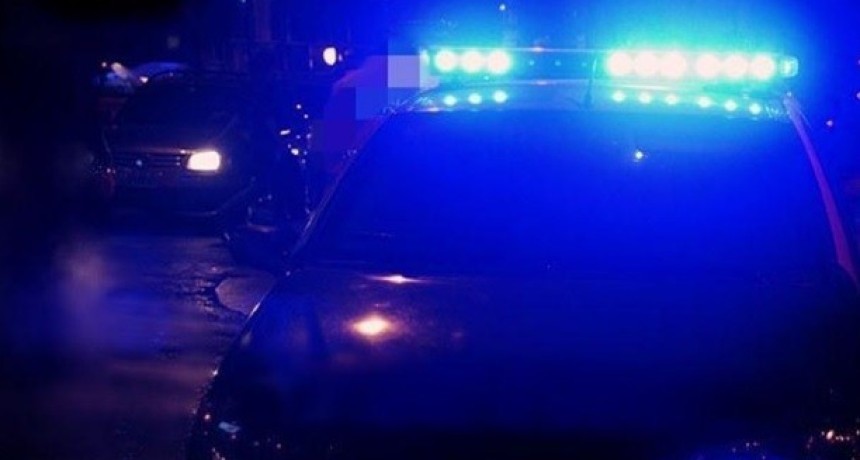 Tres allanamientos en gran despliegue por venta de drogas