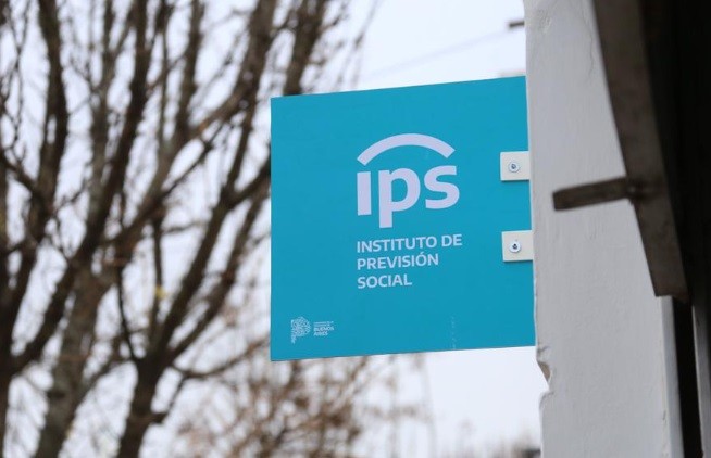 Pol&eacute;mica judicializaci&oacute;n del pase de auxiliares de colegios al IPS