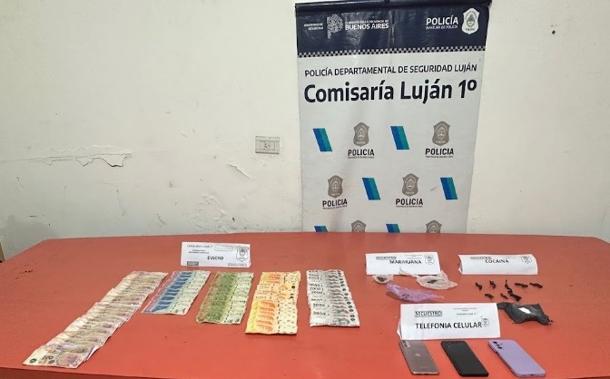 Tres aprehendidos con drogas en la v&iacute;a p&uacute;blica