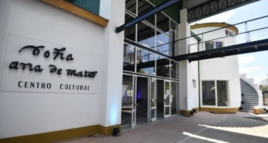  La mente en el deporte, conversatorio con especialistas