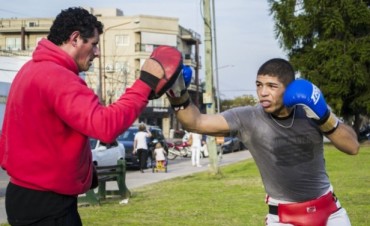 Entrenamiento abierto en la previa al gran festival de boxeo profesional