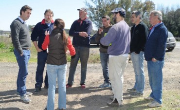 Continúa la asistencia a productores ganaderas afectados por la inundación