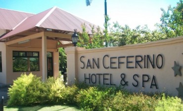 Trabajadores despedidos de San Ceferino exigen reivindicaciones laborales