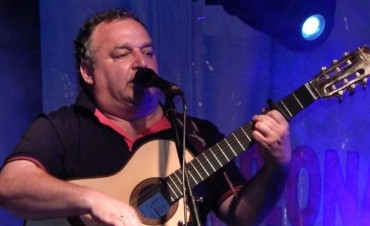 "El folklore del pueblo" nuevo disco de El Pato Viganoni.