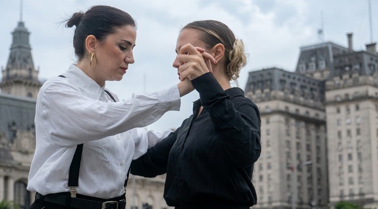  Camila Arriva presenta MUJERES 3 A BUENOS AIRES