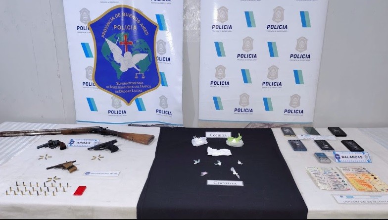  D&iacute;as agitados con procedimientos policiales y una intoxicaci&oacute;n en la Escuela Comercial