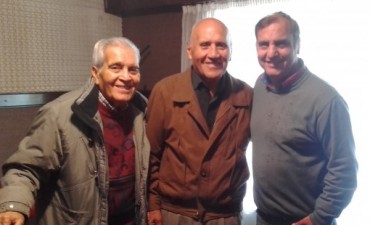 Los Indios Tacunau en Embrujos en la Tarde