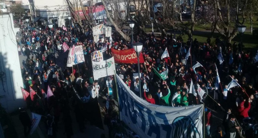 "Marchamos en defensa de la Universidad pública y gratuita"