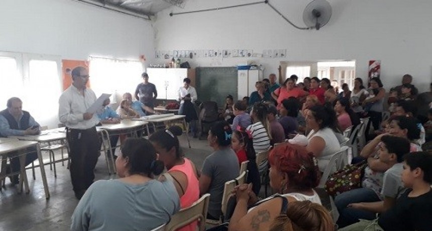 Dieron a conocer la lista de beneficiarios de las viviendas del barrio Santa Marta