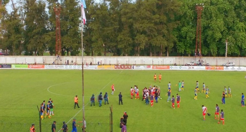 Luján mejoró, pero no pudo quedarse con el clásico
