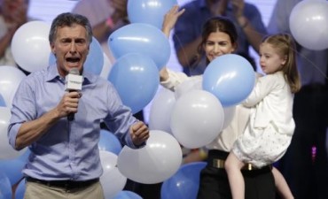 Luján se inclinó por Macri