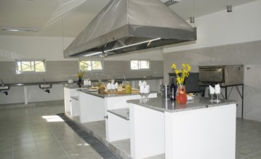 Se inauguró la cocina del Instituto Fermín Mignone