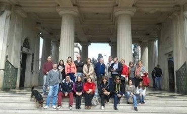 Caminatas urbanas: recorrida por el Cementerio Municipal