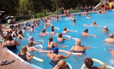 Colonia de vacaciones y los talleres de verano para adultos mayores